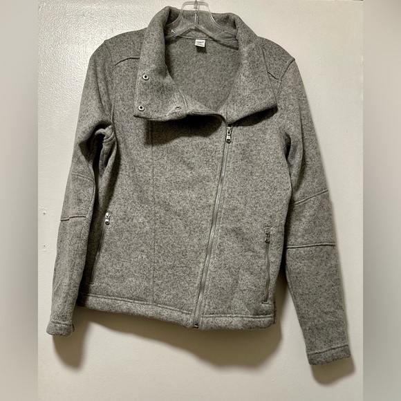 ✨Old Navy Gray Knit Jacket – Cozy Chic Zip-Up for Everyday Elegance 🤍 - Picture 1 of 5